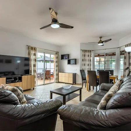 Primera Luxury House Villa *