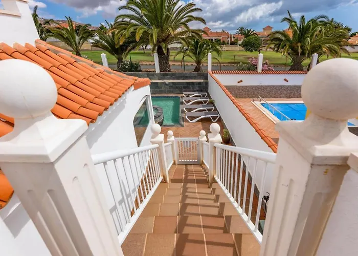 Primera Luxury House * كاليتا ذي فوستي