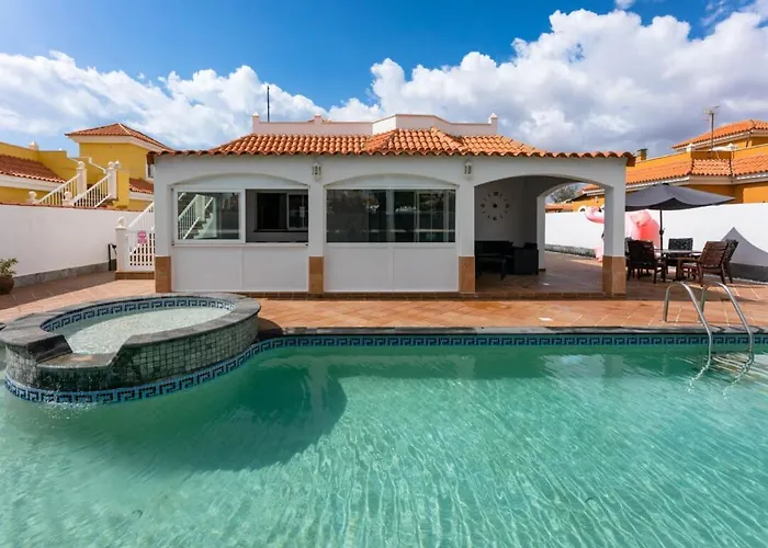 Primera Luxury House كاليتا ذي فوستي