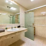 Primera Luxury House